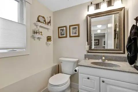 10411 Maplecreek Drive SE photo 23