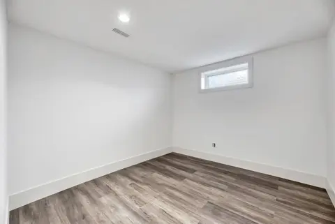 70 Fairview Crescent SE photo 26