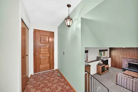 10424 2 Street SE photo 23