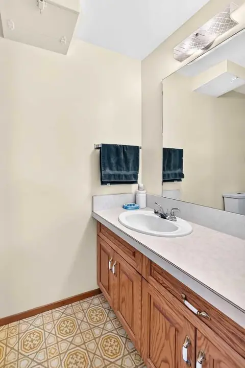 10424 2 Street SE photo 28