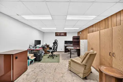 10424 2 Street SE photo 31
