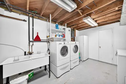 10424 2 Street SE photo 33