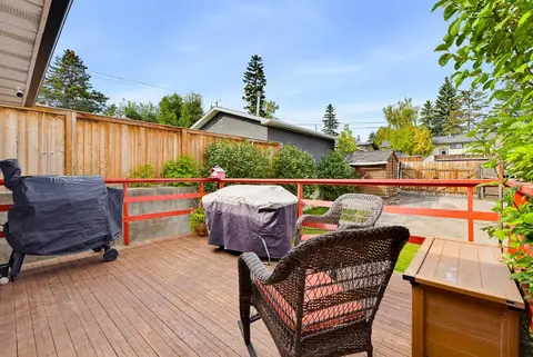 716 Seymour Avenue SW photo 39