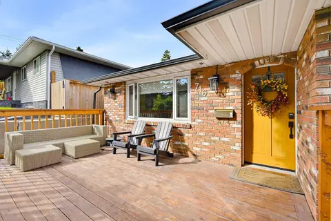 716 Seymour Avenue SW photo 4