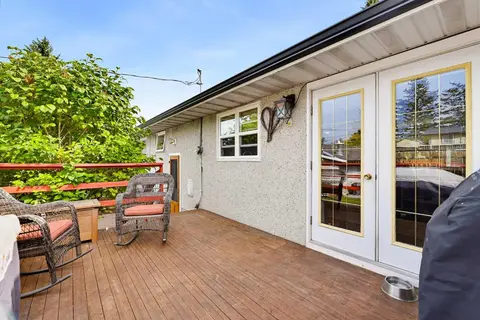716 Seymour Avenue SW photo 40