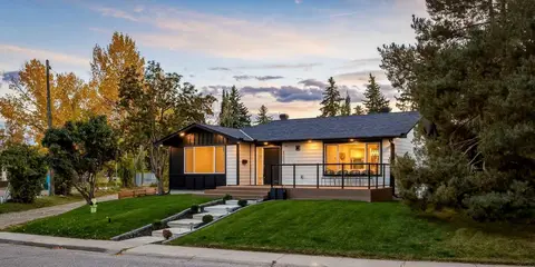 1303 87 Avenue SW, Calgary