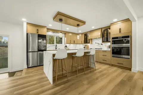 1303 87 Avenue SW photo 17