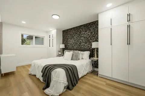 1303 87 Avenue SW photo 24