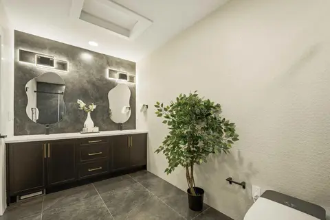 1303 87 Avenue SW photo 29