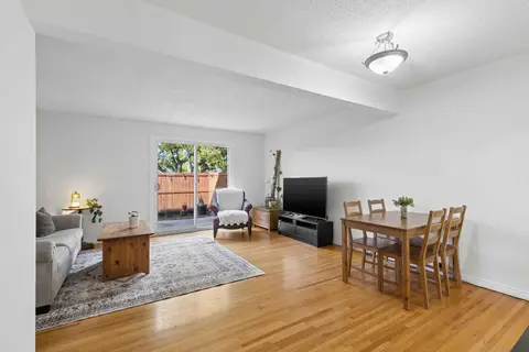 8, 330 Canterbury Drive SW photo 6