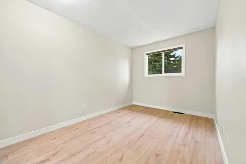 18, 9908 Bonaventure Drive SE photo 14