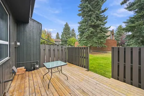 18, 9908 Bonaventure Drive SE photo 23