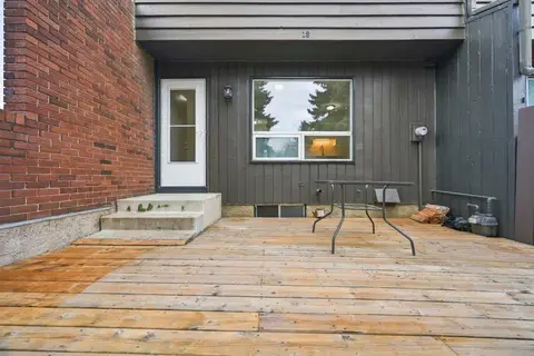 18, 9908 Bonaventure Drive SE photo 25