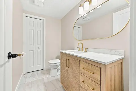 18, 9908 Bonaventure Drive SE photo 6