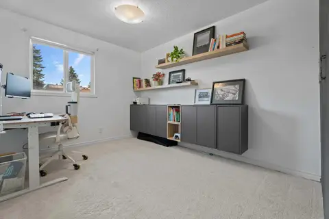 302, 9930 Bonaventure Drive SE photo 24