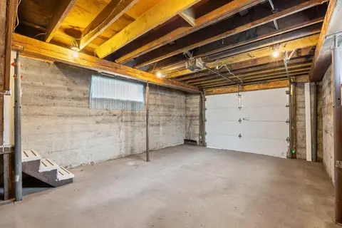 48 Selkirk Drive SW photo 50