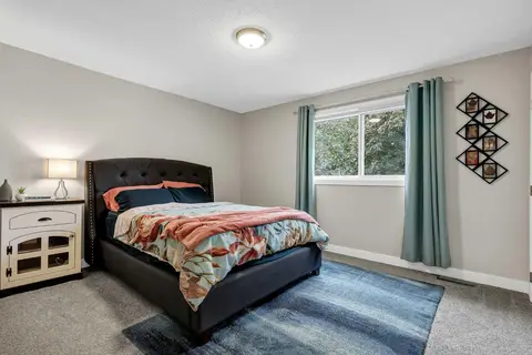 96 Alderwood Close SE photo 16
