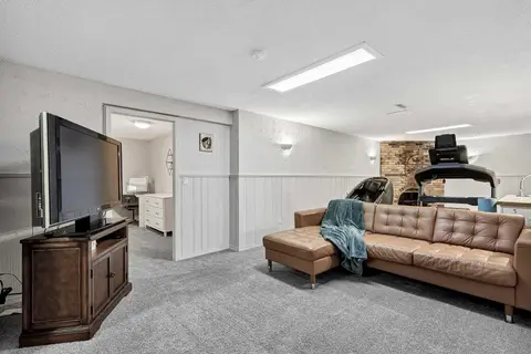 96 Alderwood Close SE photo 32