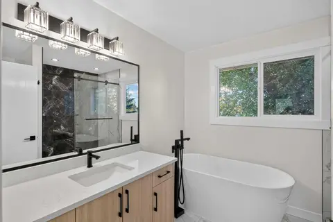 9532 Allison Drive SE photo 21