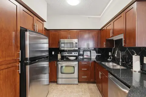 1407, 8710 Horton Road SW photo 8