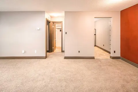 1207, 315 Southampton Drive SW photo 10