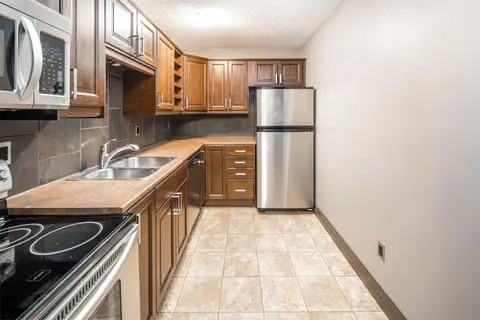 1207, 315 Southampton Drive SW photo 12