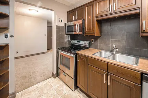 1207, 315 Southampton Drive SW photo 15
