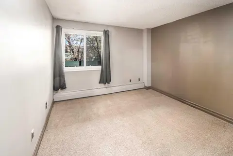 1207, 315 Southampton Drive SW photo 16