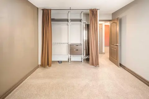 1207, 315 Southampton Drive SW photo 17