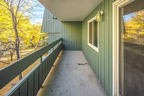 1207, 315 Southampton Drive SW photo 23