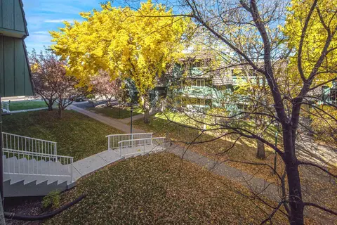 1207, 315 Southampton Drive SW photo 28
