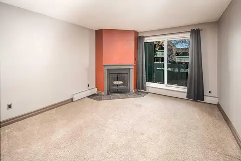 1207, 315 Southampton Drive SW photo 5