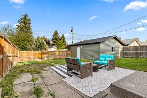 9716 2 Street SE photo 37
