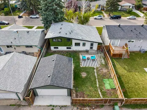9716 2 Street SE photo 46