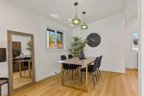9716 2 Street SE photo 8