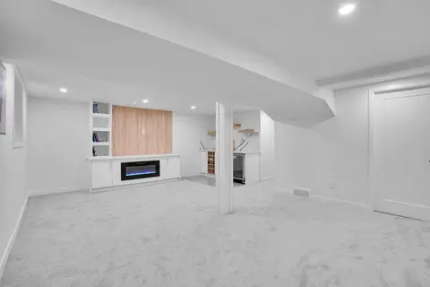 52 Franklin Drive SE photo 33