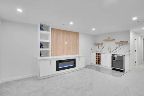 52 Franklin Drive SE photo 36
