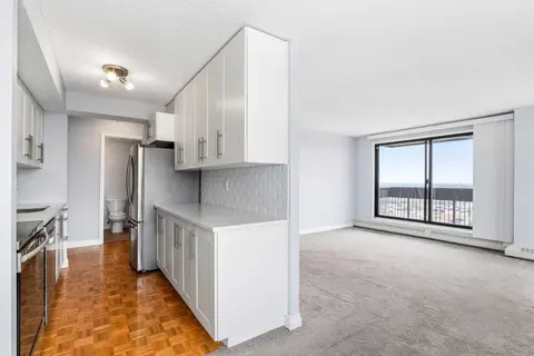 1202, 9800 Horton Road SW photo 16