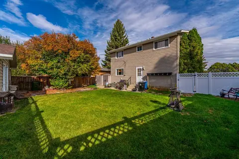 404 Attica Drive SE photo 33