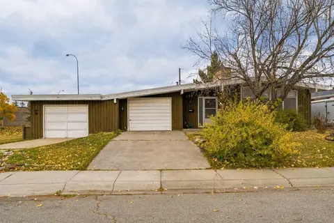 132 Lake Wapta Rise SE, Calgary