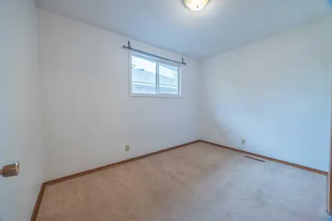 53 Kentish Drive SW photo 15