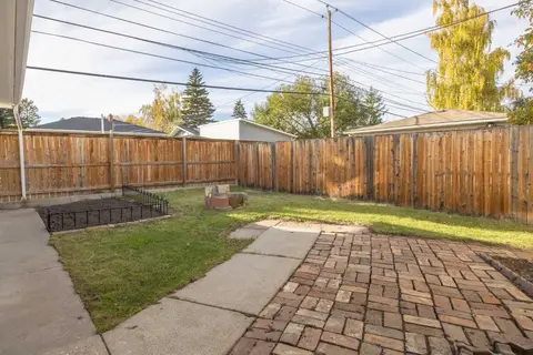 53 Kentish Drive SW photo 32