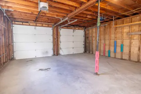 53 Kentish Drive SW photo 35