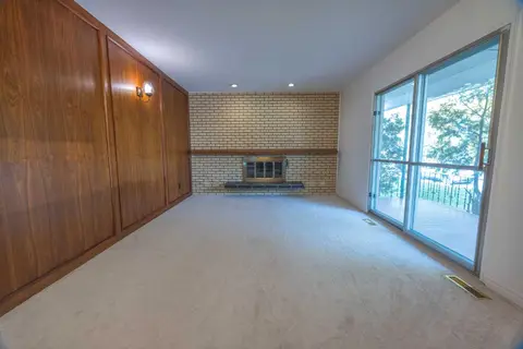 53 Kentish Drive SW photo 5