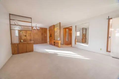 53 Kentish Drive SW photo 7