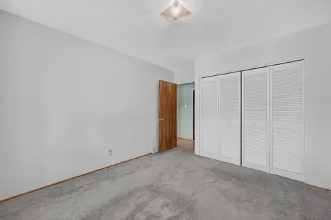 637 Willowburn Crescent SE photo 24