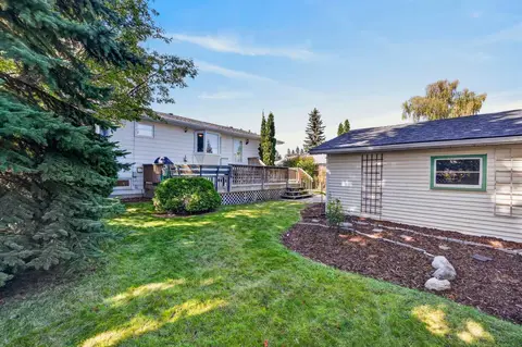 637 Willowburn Crescent SE photo 48