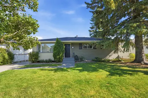 436 Arlington Drive SE, Calgary