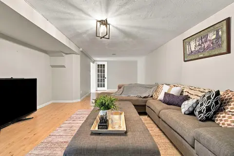436 Arlington Drive SE photo 27