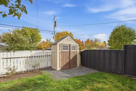 436 Arlington Drive SE photo 36